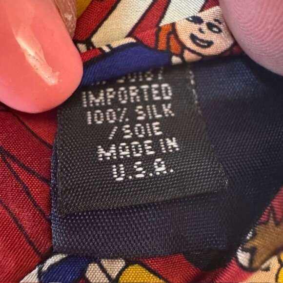 Save The Children "Children Of The World" Red Silk Tie - Picture 7 of 7